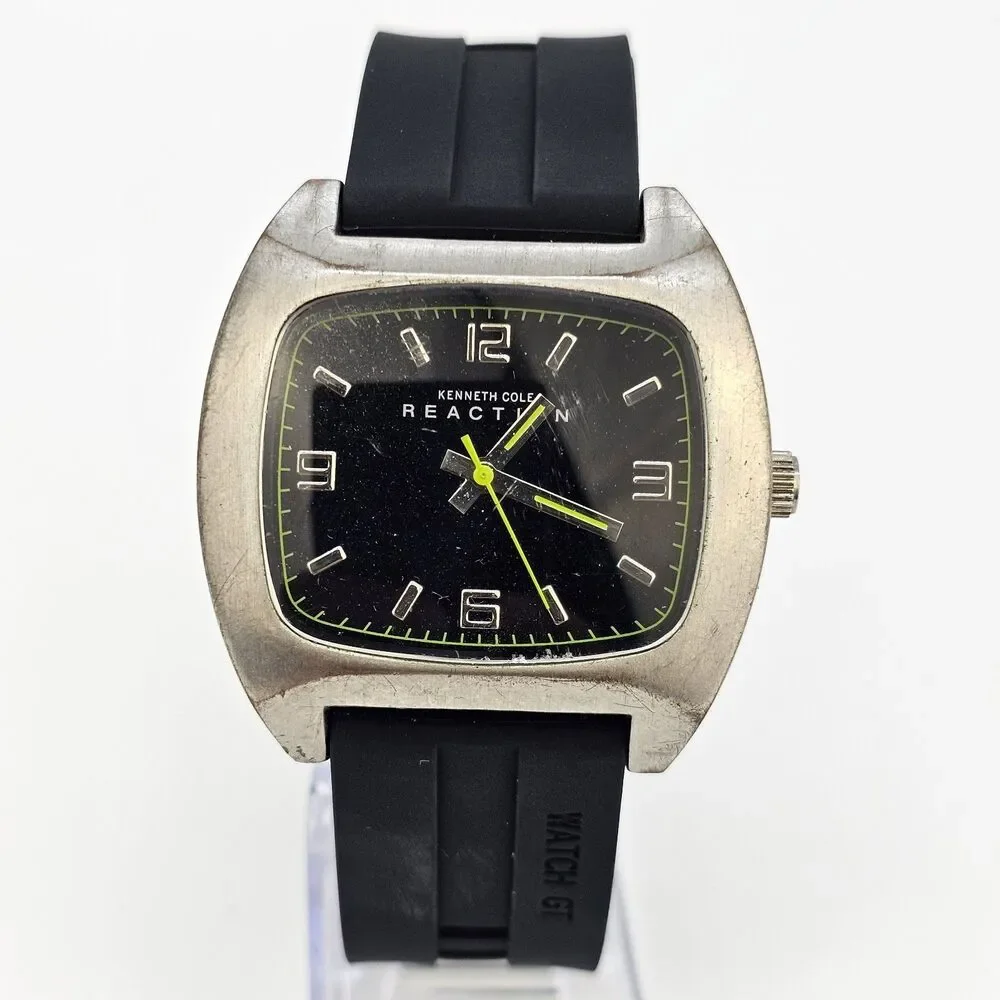 Kenneth Cole Reaction Men's Watch 42mm Black Dial New Plastic‎ Bands New Battery